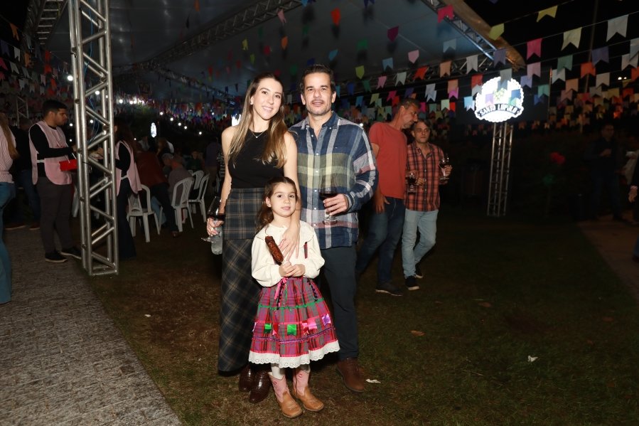 FESTA JUNINA SOCIEDADE MEDICINA E CIRURGIA -APM SJRP - Eloisa Mattos
