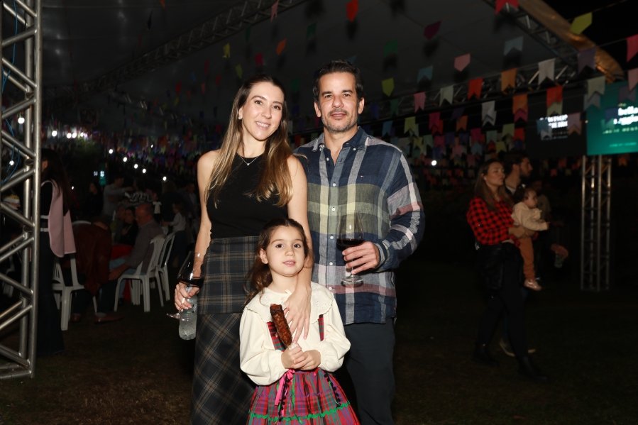 FESTA JUNINA SOCIEDADE MEDICINA E CIRURGIA -APM SJRP - Eloisa Mattos