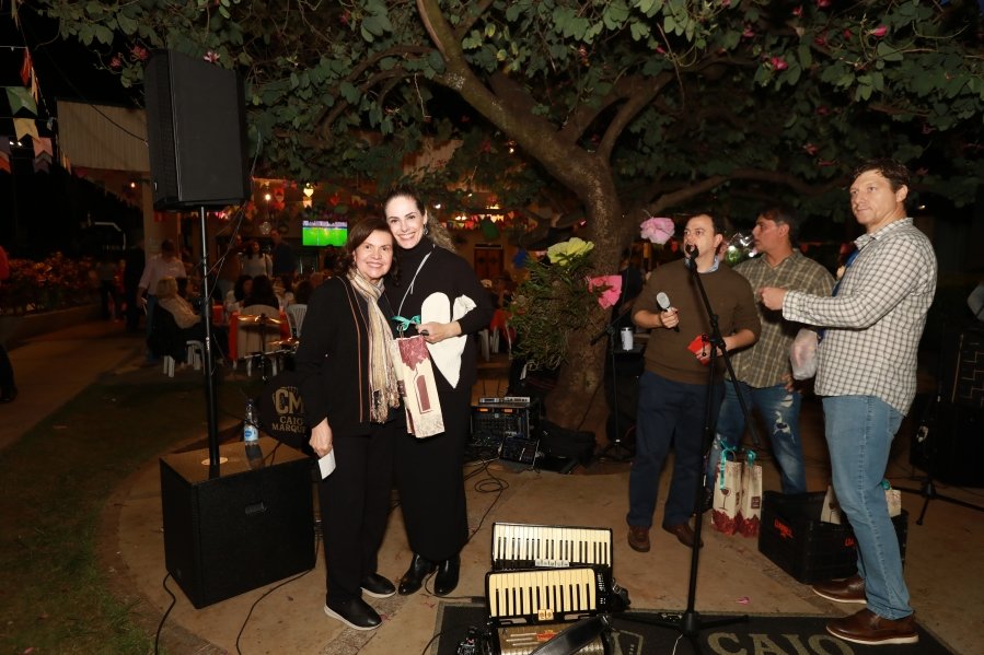 FESTA JUNINA SOCIEDADE MEDICINA E CIRURGIA -APM SJRP - Eloisa Mattos