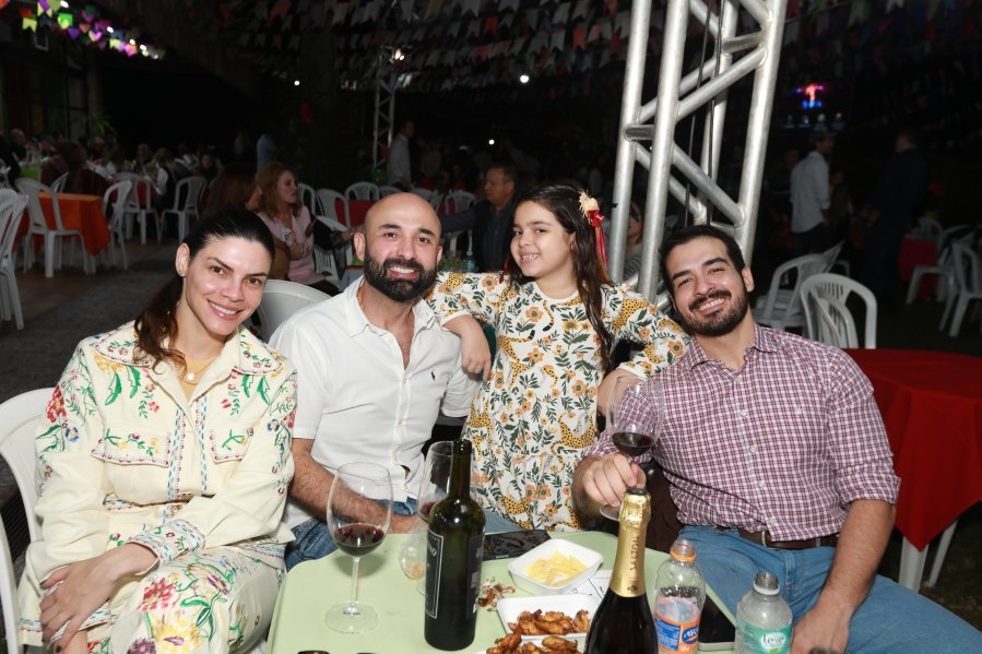 FESTA JUNINA SOCIEDADE MEDICINA E CIRURGIA -APM SJRP - Eloisa Mattos