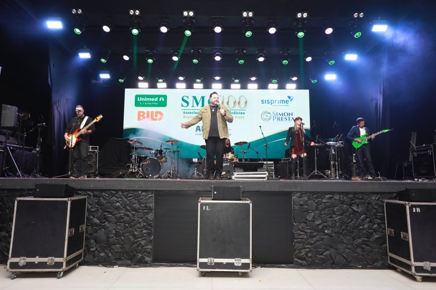 SOCIEDADE DE MEDICINA E CIRURGIA DE RIO PRETO CELEBRA 100 ANOS EM BAILE HISTÓRICO NO VILLA CONTE - Eloisa Mattos