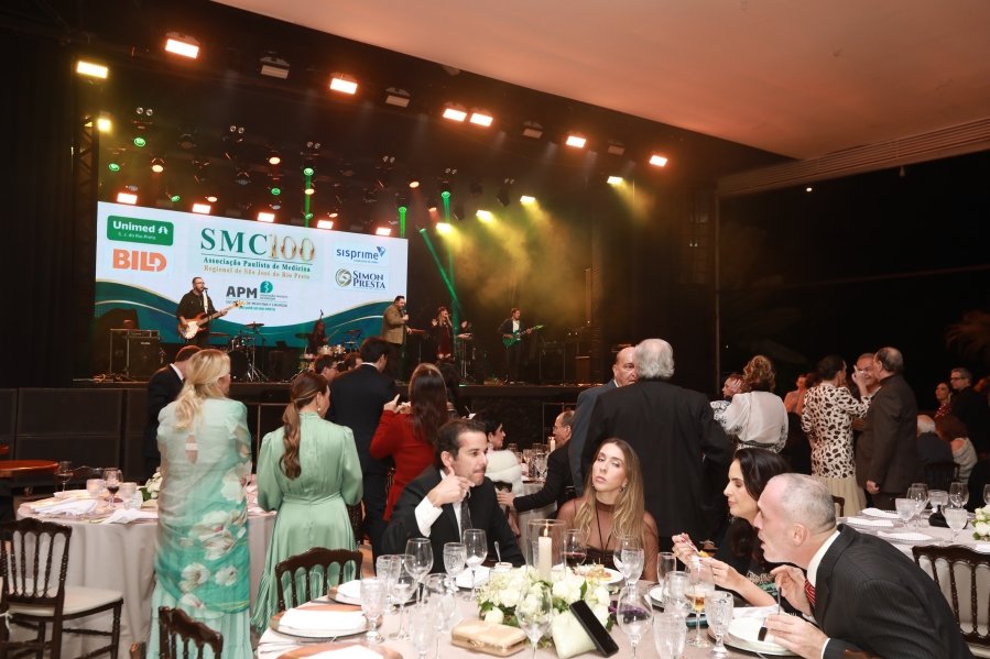 SOCIEDADE DE MEDICINA E CIRURGIA DE RIO PRETO CELEBRA 100 ANOS EM BAILE HISTÓRICO NO VILLA CONTE - Eloisa Mattos