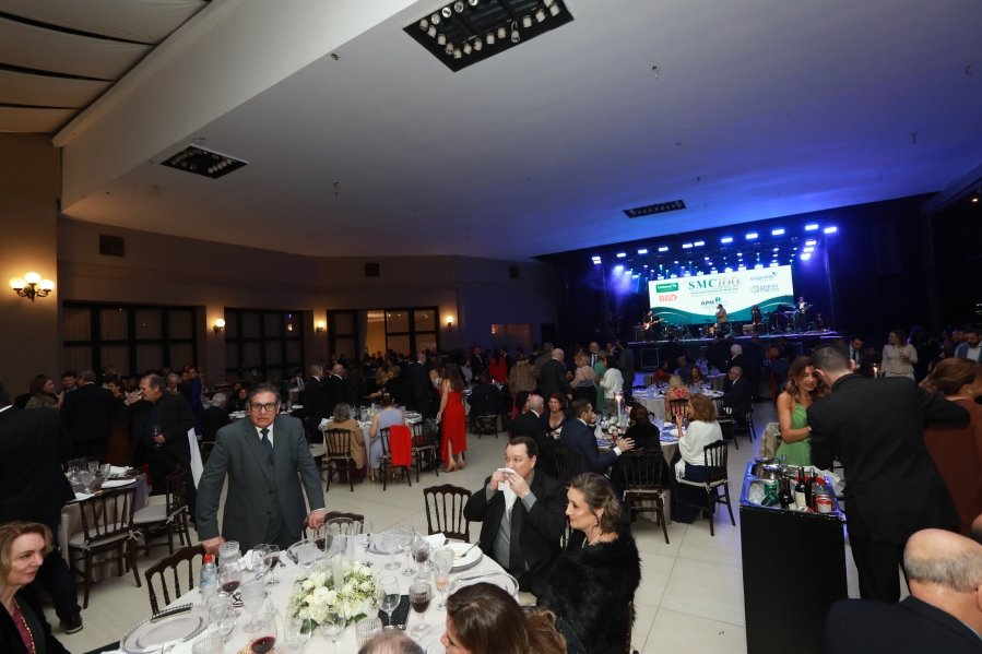 SOCIEDADE DE MEDICINA E CIRURGIA DE RIO PRETO CELEBRA 100 ANOS EM BAILE HISTÓRICO NO VILLA CONTE - Eloisa Mattos