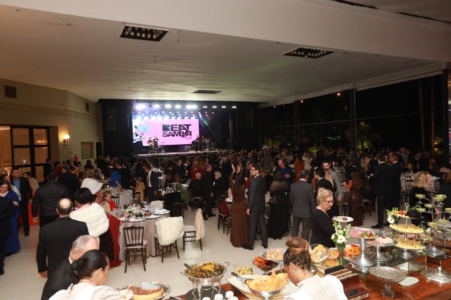 SOCIEDADE DE MEDICINA E CIRURGIA DE RIO PRETO CELEBRA 100 ANOS EM BAILE HISTÓRICO NO VILLA CONTE - Eloisa Mattos