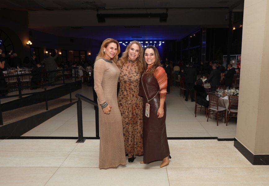 SOCIEDADE DE MEDICINA E CIRURGIA DE RIO PRETO CELEBRA 100 ANOS EM BAILE HISTÓRICO NO VILLA CONTE - Eloisa Mattos