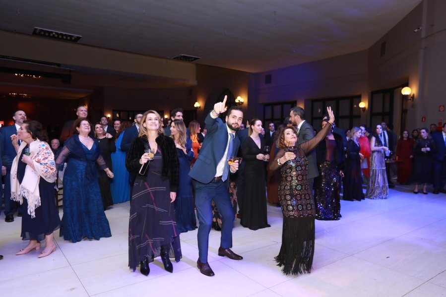 SOCIEDADE DE MEDICINA E CIRURGIA DE RIO PRETO CELEBRA 100 ANOS EM BAILE HISTÓRICO NO VILLA CONTE - Eloisa Mattos