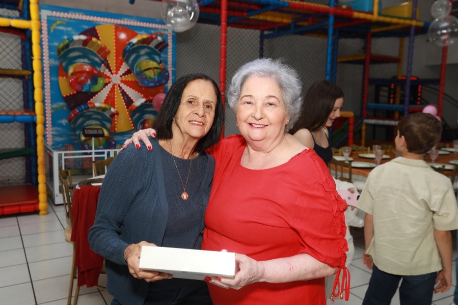 FÁTIMA QUINTILIANOS, SETE DÉCADAS DE ALEGRIA E MUITO AMOR - Eloisa Mattos