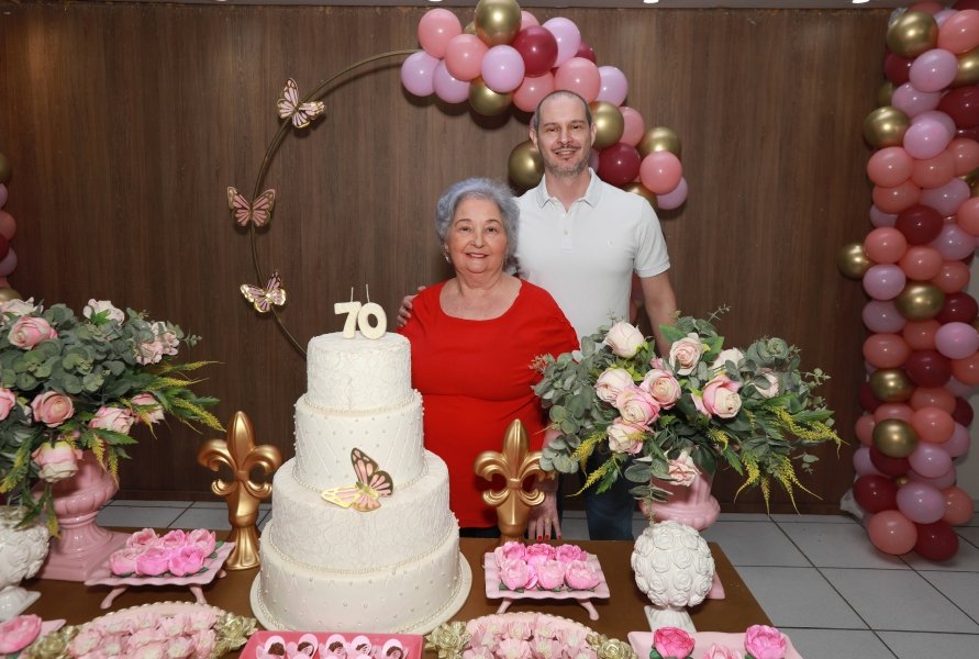 FÁTIMA QUINTILIANOS, SETE DÉCADAS DE ALEGRIA E MUITO AMOR - Eloisa Mattos