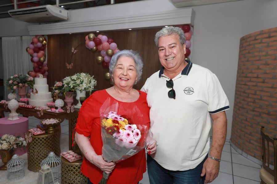 FÁTIMA QUINTILIANOS, SETE DÉCADAS DE ALEGRIA E MUITO AMOR - Eloisa Mattos