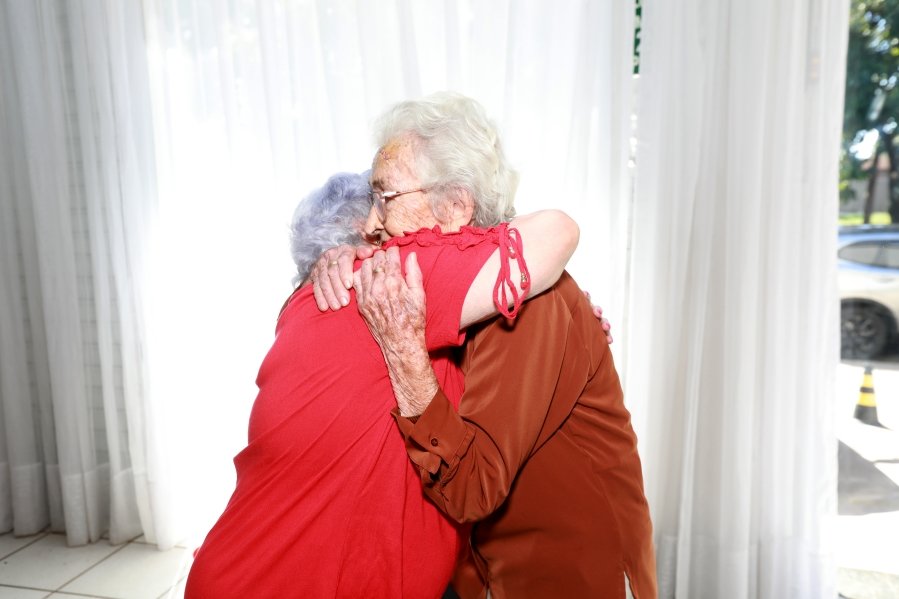 FÁTIMA QUINTILIANOS, SETE DÉCADAS DE ALEGRIA E MUITO AMOR - Eloisa Mattos