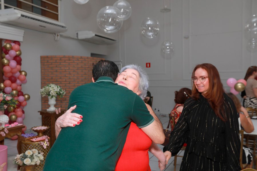 FÁTIMA QUINTILIANOS, SETE DÉCADAS DE ALEGRIA E MUITO AMOR - Eloisa Mattos