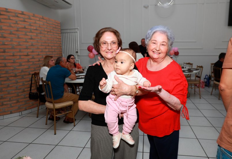 FÁTIMA QUINTILIANOS, SETE DÉCADAS DE ALEGRIA E MUITO AMOR - Eloisa Mattos
