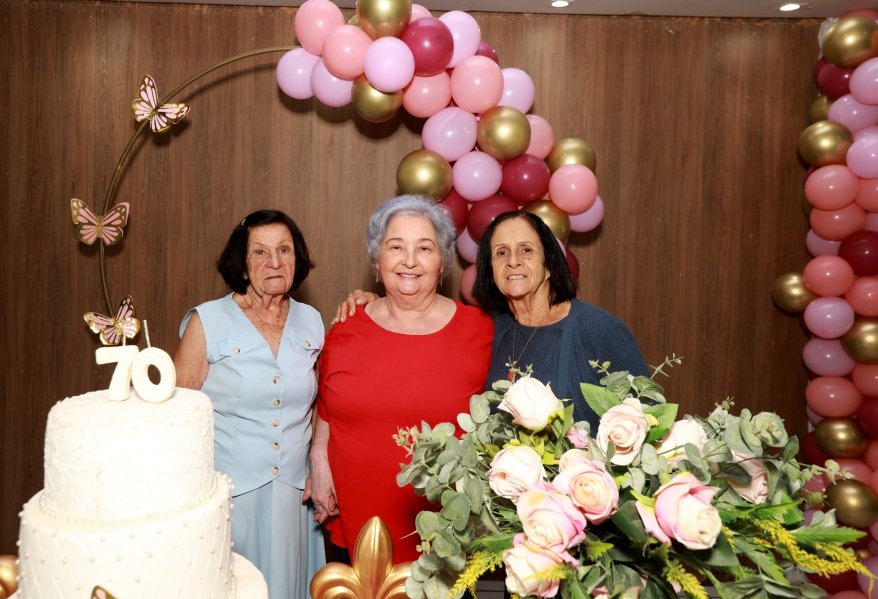 FÁTIMA QUINTILIANOS, SETE DÉCADAS DE ALEGRIA E MUITO AMOR - Eloisa Mattos