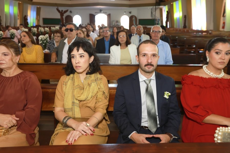MARIA CAROLINA E LUIS ANDRÉ: UM “SIM” REPLETO DE EMOÇÃO E AMOR – ( IGREJA REDENTORA) - Eloisa Mattos