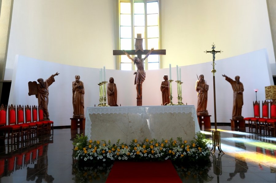 MARIA CAROLINA E LUIS ANDRÉ: UM “SIM” REPLETO DE EMOÇÃO E AMOR – ( IGREJA REDENTORA) - Eloisa Mattos