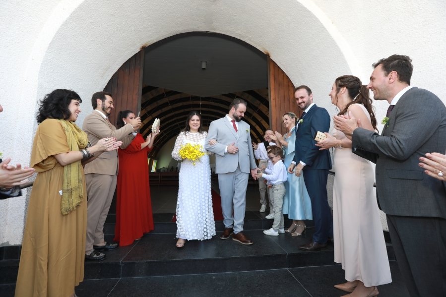MARIA CAROLINA E LUIS ANDRÉ: UM “SIM” REPLETO DE EMOÇÃO E AMOR – ( IGREJA REDENTORA) - Eloisa Mattos
