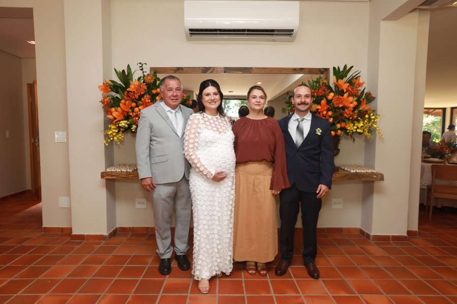 MARIA CAROLINA E LUIS ANDRÉ: UM “SIM” REPLETO DE EMOÇÃO E AMOR – ( IGREJA REDENTORA) - Eloisa Mattos