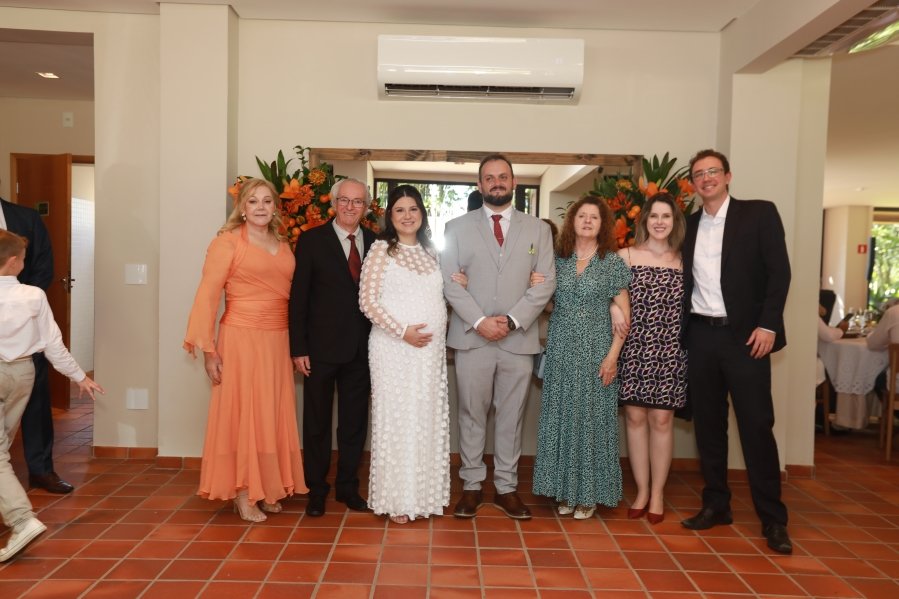 MARIA CAROLINA E LUIS ANDRÉ: UM “SIM” REPLETO DE EMOÇÃO E AMOR – ( IGREJA REDENTORA) - Eloisa Mattos