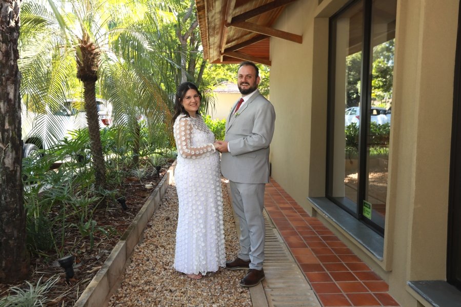 MARIA CAROLINA E LUIS ANDRÉ: UM “SIM” REPLETO DE EMOÇÃO E AMOR – ( IGREJA REDENTORA) - Eloisa Mattos