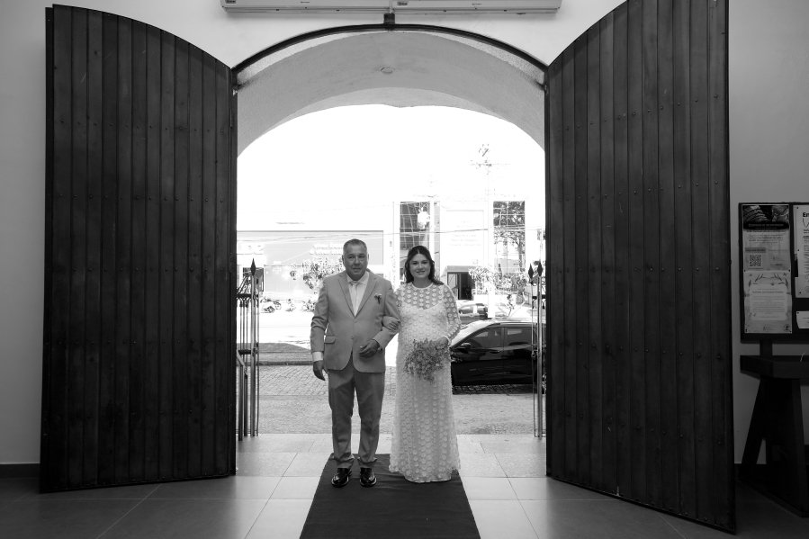 MARIA CAROLINA E LUIS ANDRÉ: UM “SIM” REPLETO DE EMOÇÃO E AMOR – ( IGREJA REDENTORA) - Eloisa Mattos