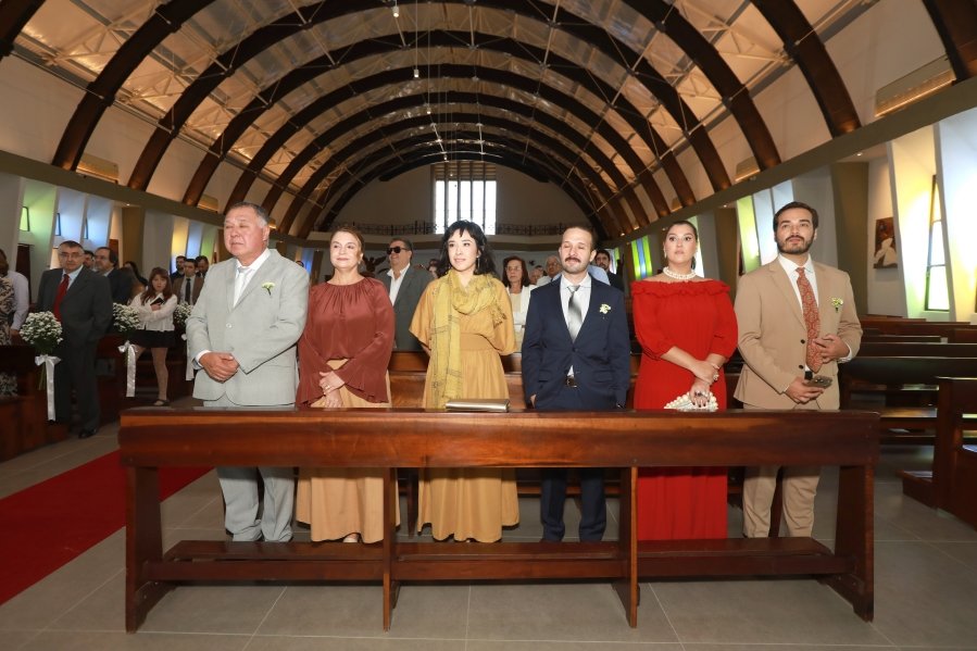 MARIA CAROLINA E LUIS ANDRÉ: UM “SIM” REPLETO DE EMOÇÃO E AMOR – ( IGREJA REDENTORA) - Eloisa Mattos