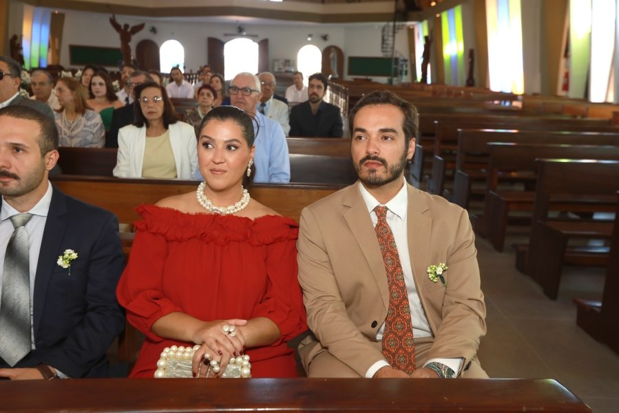 MARIA CAROLINA E LUIS ANDRÉ: UM “SIM” REPLETO DE EMOÇÃO E AMOR – ( IGREJA REDENTORA) - Eloisa Mattos