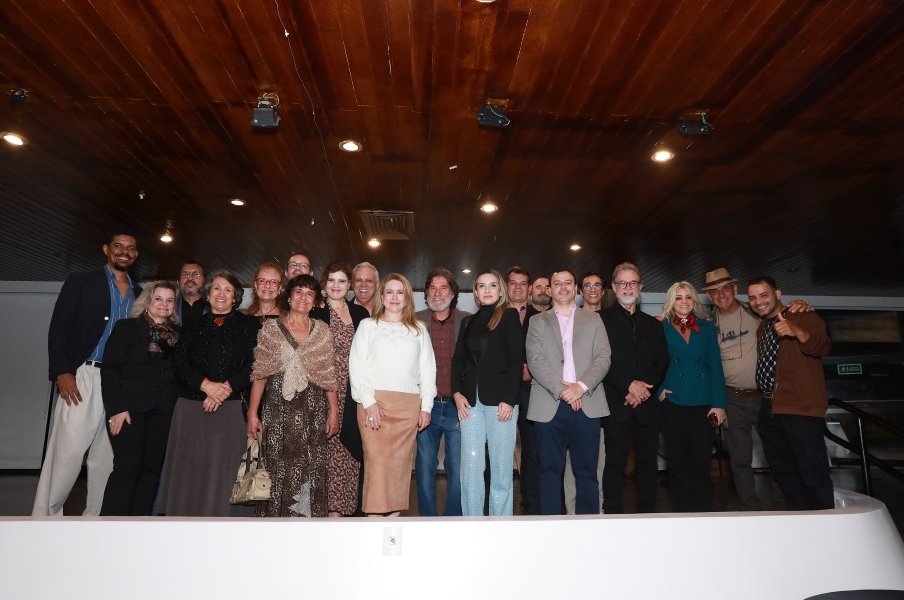 Exposição “A Arte de Curar”, Movimento Ser Tão –  Chega à Sociedade de Medicina e Cirurgia e celebra os 100 anos da instituição - Eloisa Mattos