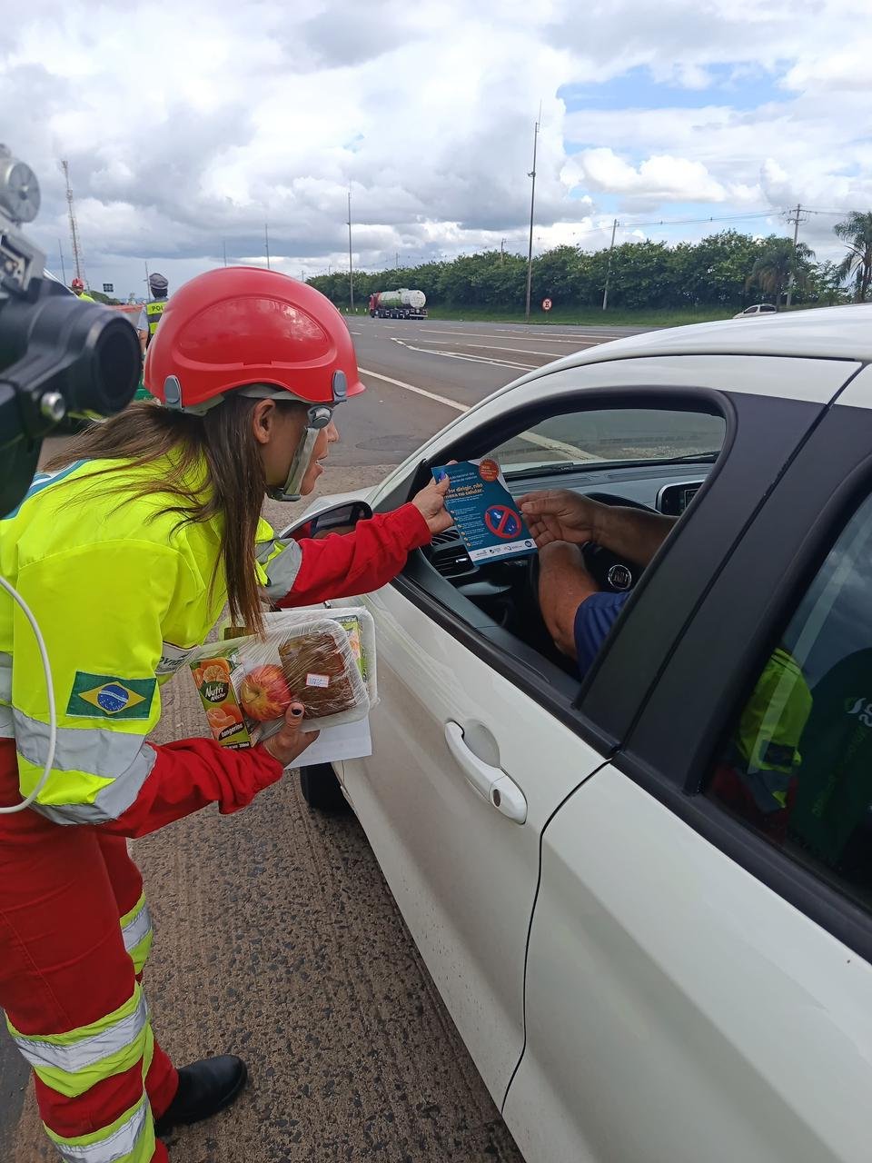 Ecovias Noroeste Paulista leva orientações de segurança viária a Mirassol e Santa Adélia