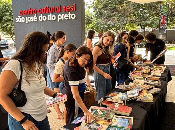 Centro Cultural Sesi Rio Preto promove 2ª edição da Feira de Troca de Livros e atividades culturais neste fim de semana