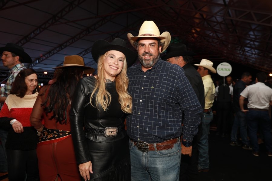 RIO PRETO RODEO COUNTRY BULLS – GUSTTAVO LIMA – JOÃO BOSCO & VINÍCIUS - Eloisa Mattos