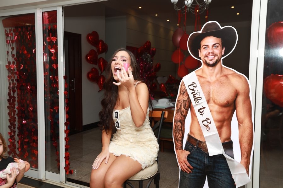 “LAST RODEIO DA GABRIELA”: UMA DESPEDIDA DE SOLTEIRA EM CLIMA COUNTRY - Eloisa Mattos