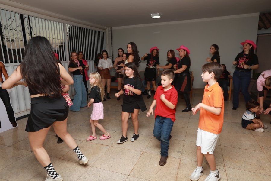 “LAST RODEIO DA GABRIELA”: UMA DESPEDIDA DE SOLTEIRA EM CLIMA COUNTRY - Eloisa Mattos