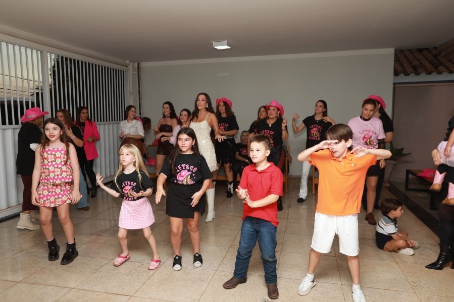 “LAST RODEIO DA GABRIELA”: UMA DESPEDIDA DE SOLTEIRA EM CLIMA COUNTRY - Eloisa Mattos