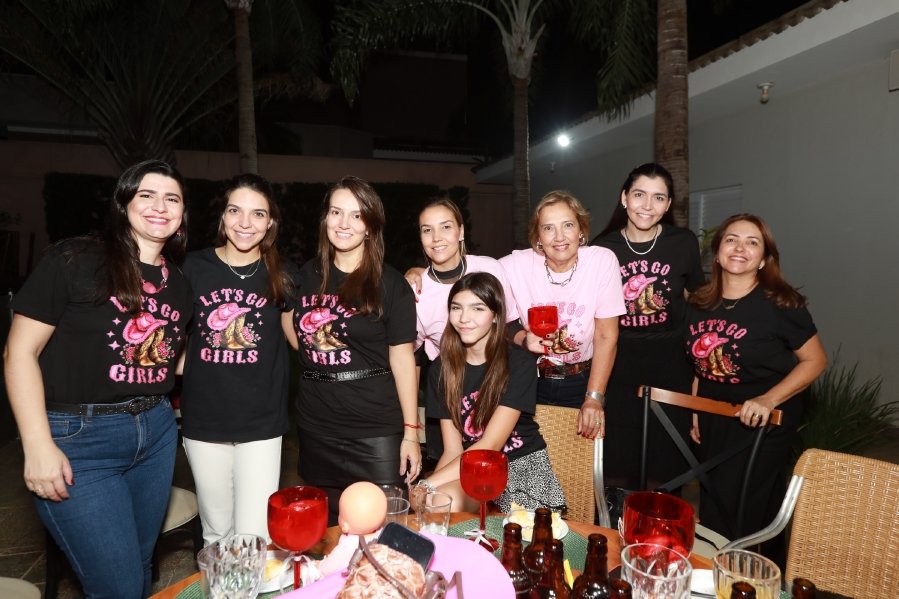 “LAST RODEIO DA GABRIELA”: UMA DESPEDIDA DE SOLTEIRA EM CLIMA COUNTRY - Eloisa Mattos