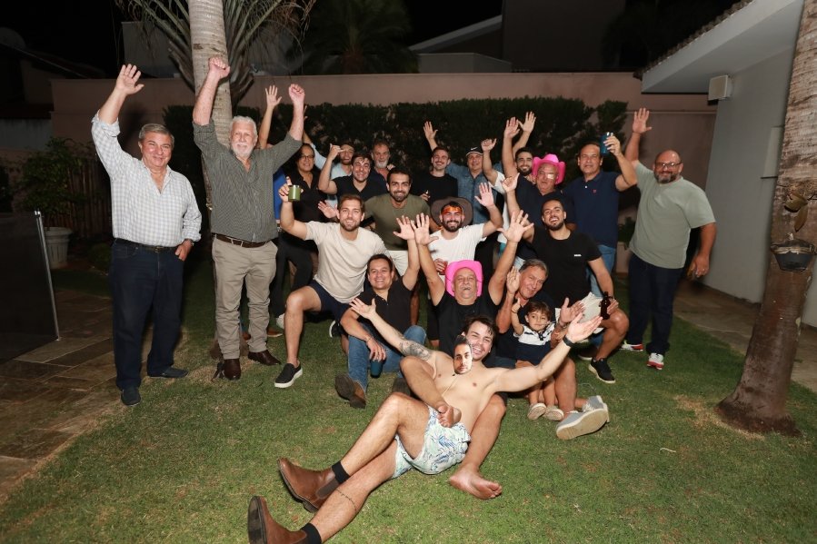 “LAST RODEIO DA GABRIELA”: UMA DESPEDIDA DE SOLTEIRA EM CLIMA COUNTRY - Eloisa Mattos