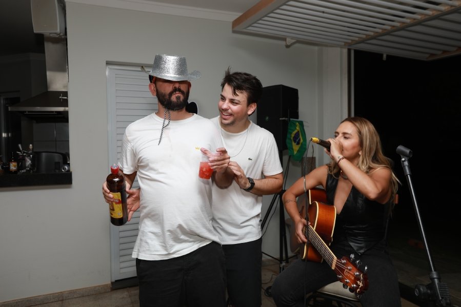 “LAST RODEIO DA GABRIELA”: UMA DESPEDIDA DE SOLTEIRA EM CLIMA COUNTRY - Eloisa Mattos