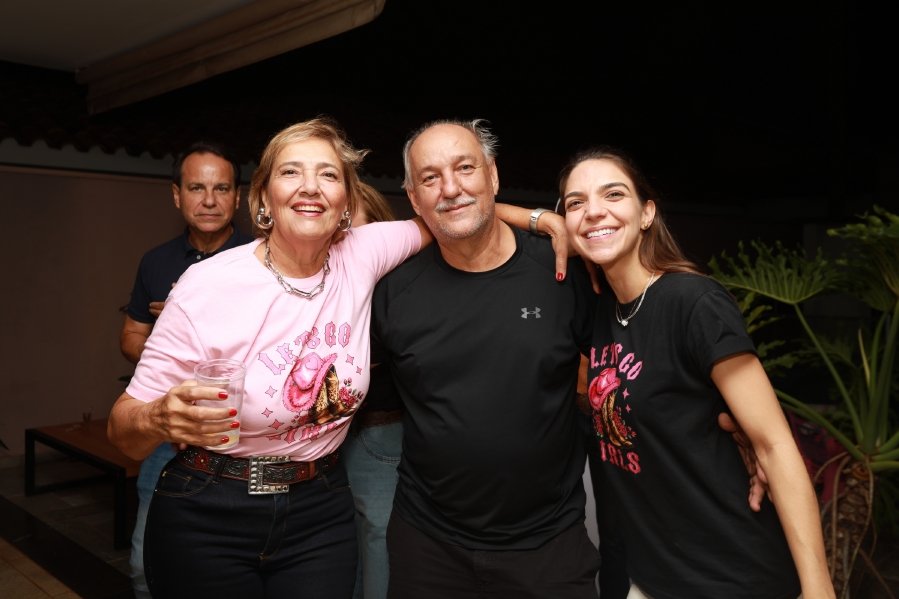 “LAST RODEIO DA GABRIELA”: UMA DESPEDIDA DE SOLTEIRA EM CLIMA COUNTRY - Eloisa Mattos