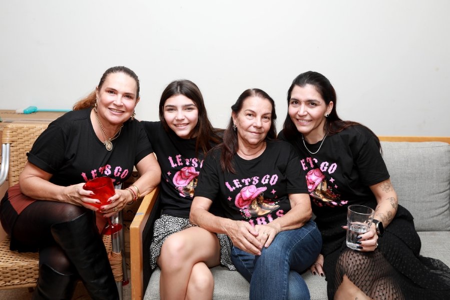 “LAST RODEIO DA GABRIELA”: UMA DESPEDIDA DE SOLTEIRA EM CLIMA COUNTRY - Eloisa Mattos