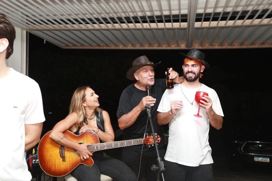 “LAST RODEIO DA GABRIELA”: UMA DESPEDIDA DE SOLTEIRA EM CLIMA COUNTRY - Eloisa Mattos