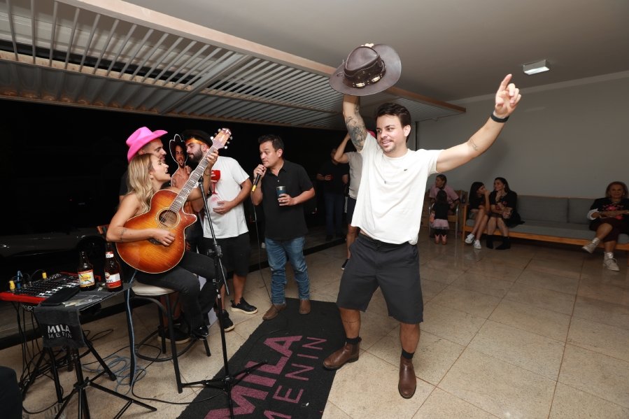 “LAST RODEIO DA GABRIELA”: UMA DESPEDIDA DE SOLTEIRA EM CLIMA COUNTRY - Eloisa Mattos