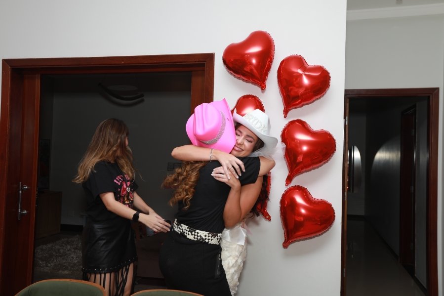 “LAST RODEIO DA GABRIELA”: UMA DESPEDIDA DE SOLTEIRA EM CLIMA COUNTRY - Eloisa Mattos