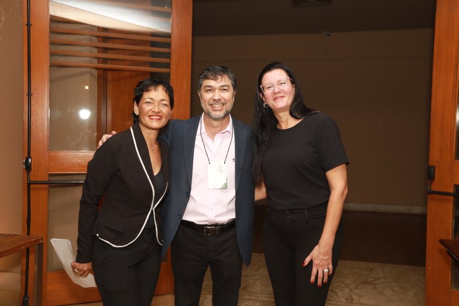 IUN RIO PRETO CELEBRA 48 ANOS DE RESIDÊNCIA MÉDICA EM UROLOGIA COM NOITE DE REENCONTROS E EMOÇÃO - Eloisa Mattos