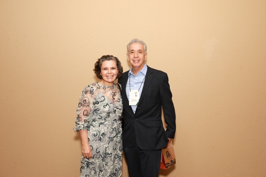 IUN RIO PRETO CELEBRA 48 ANOS DE RESIDÊNCIA MÉDICA EM UROLOGIA COM NOITE DE REENCONTROS E EMOÇÃO - Eloisa Mattos
