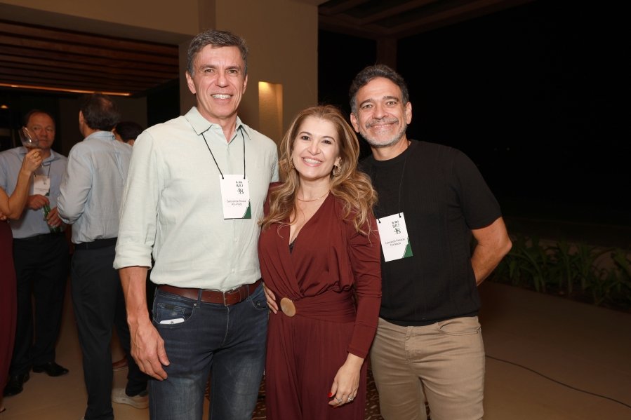 IUN RIO PRETO CELEBRA 48 ANOS DE RESIDÊNCIA MÉDICA EM UROLOGIA COM NOITE DE REENCONTROS E EMOÇÃO - Eloisa Mattos