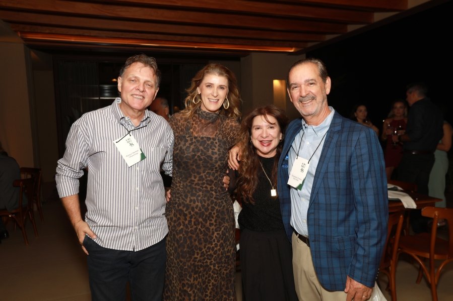 IUN RIO PRETO CELEBRA 48 ANOS DE RESIDÊNCIA MÉDICA EM UROLOGIA COM NOITE DE REENCONTROS E EMOÇÃO - Eloisa Mattos