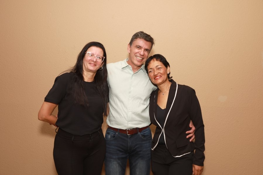 IUN RIO PRETO CELEBRA 48 ANOS DE RESIDÊNCIA MÉDICA EM UROLOGIA COM NOITE DE REENCONTROS E EMOÇÃO - Eloisa Mattos