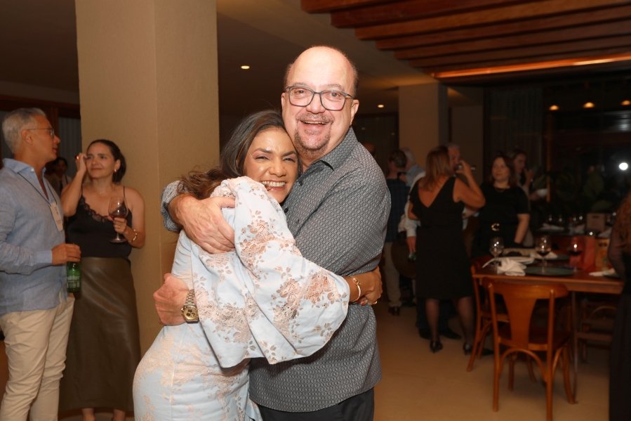 IUN RIO PRETO CELEBRA 48 ANOS DE RESIDÊNCIA MÉDICA EM UROLOGIA COM NOITE DE REENCONTROS E EMOÇÃO - Eloisa Mattos