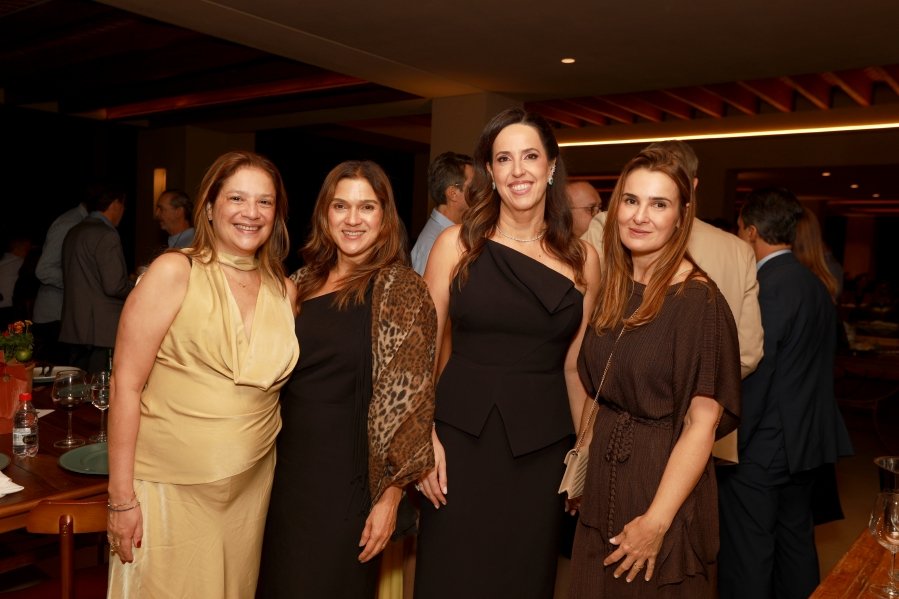 IUN RIO PRETO CELEBRA 48 ANOS DE RESIDÊNCIA MÉDICA EM UROLOGIA COM NOITE DE REENCONTROS E EMOÇÃO - Eloisa Mattos