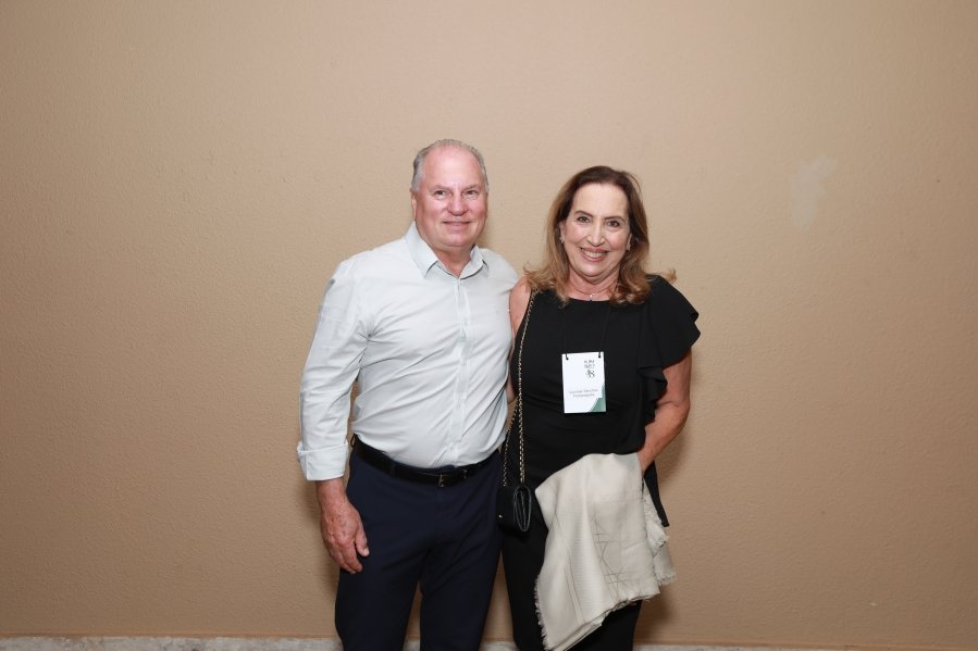 IUN RIO PRETO CELEBRA 48 ANOS DE RESIDÊNCIA MÉDICA EM UROLOGIA COM NOITE DE REENCONTROS E EMOÇÃO - Eloisa Mattos