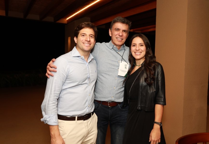 IUN RIO PRETO CELEBRA 48 ANOS DE RESIDÊNCIA MÉDICA EM UROLOGIA COM NOITE DE REENCONTROS E EMOÇÃO - Eloisa Mattos